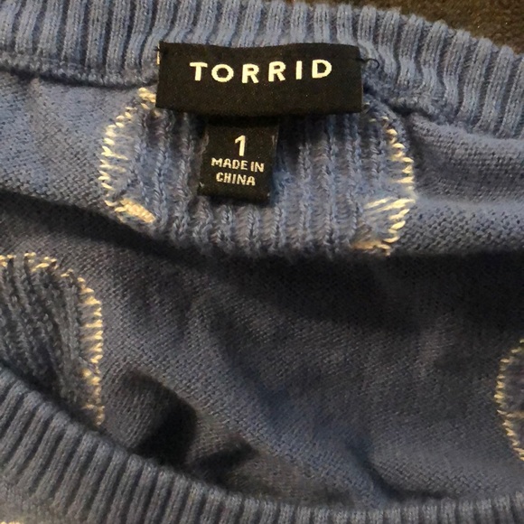 Torrid pattern sweater - Picture 2 of 2